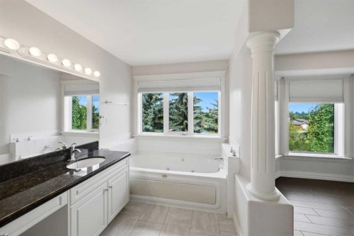 25 Ashmore Close, Red Deer, AB - Indoor Photo Showing Bathroom