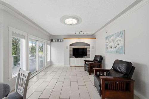 25 Ashmore Close, Red Deer, AB - Indoor Photo Showing Other Room