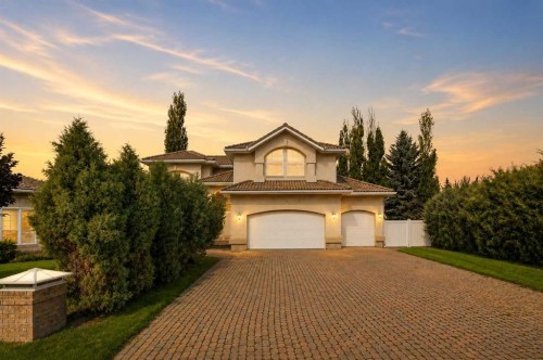 25 Ashmore Close, Red Deer, AB - Outdoor