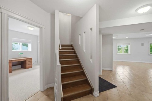 25 Ashmore Close, Red Deer, AB - Indoor Photo Showing Other Room