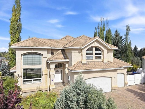 25 Ashmore Close, Red Deer, AB - Outdoor
