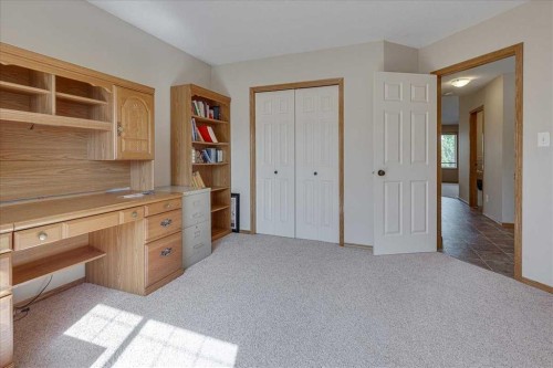 44 Osler Crescent, Red Deer, AB - Indoor