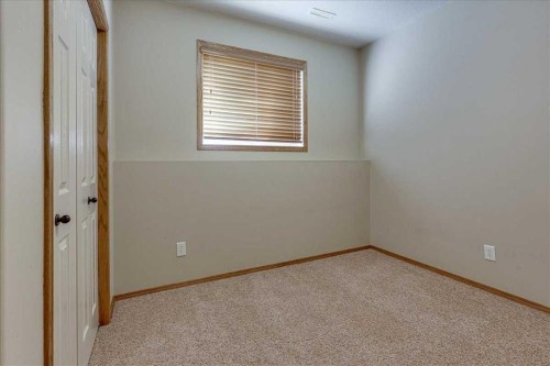 44 Osler Crescent, Red Deer, AB - Indoor Photo Showing Other Room