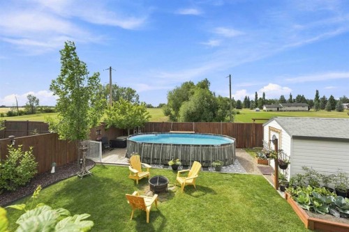 186 Robinson Avenue, Penhold, AB 