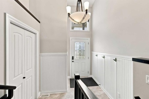 186 Robinson Avenue, Penhold, AB 