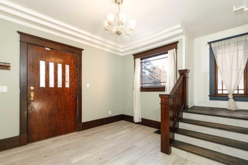 4736 56 Street, Red Deer, AB - Indoor Photo Showing Other Room