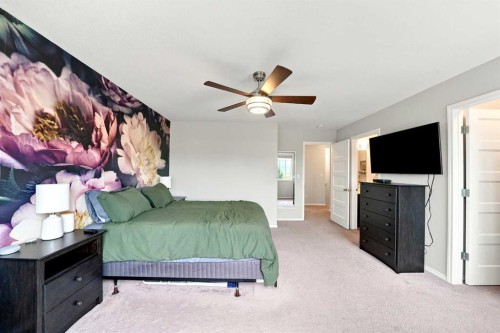 27 Golden Crescent, Red Deer, AB - Indoor Photo Showing Bedroom