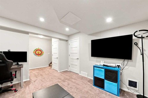 27 Golden Crescent, Red Deer, AB - Indoor