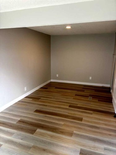 110-6834 59 Ave Avenue, Red Deer, AB 
