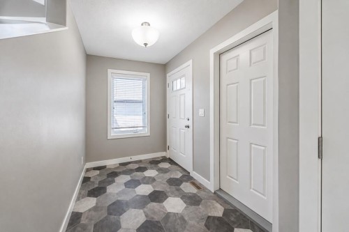 66 Ranchers Close, Lacombe, AB - Indoor Photo Showing Other Room