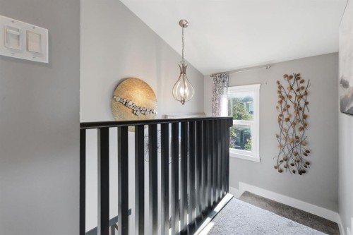 5708 45 Avenue, Red Deer, AB - Indoor Photo Showing Other Room
