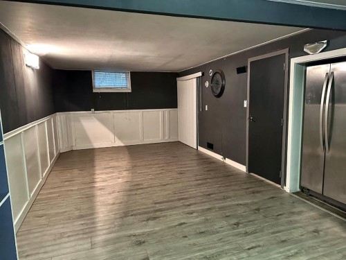 5708 45 Avenue, Red Deer, AB - Indoor Photo Showing Other Room