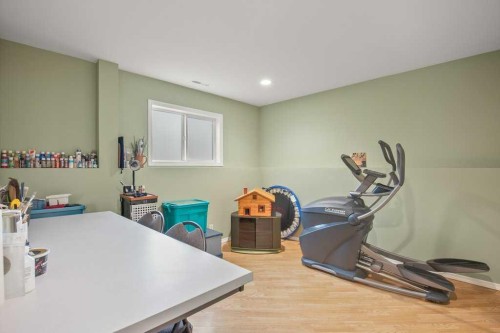 10 Hansen Close, Sylvan Lake, AB 
