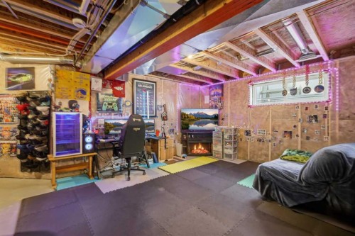 64 Henderson Crescent, Penhold, AB - Indoor Photo Showing Basement