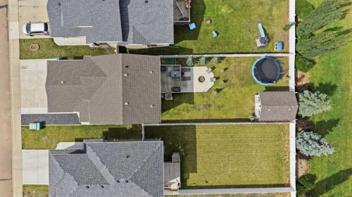 64 Henderson Crescent, Penhold, AB - 