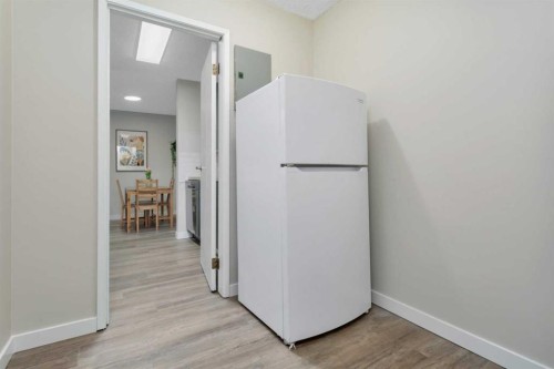 A-5946 45 Avenue, Lacombe, AB - Indoor Photo Showing Other Room