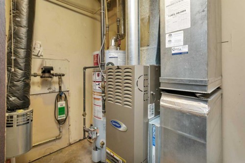A-5946 45 Avenue, Lacombe, AB - Indoor Photo Showing Basement