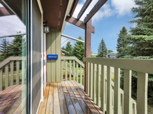 A-5946 45 Avenue, Lacombe, AB - Outdoor With Deck Patio Veranda With Exterior