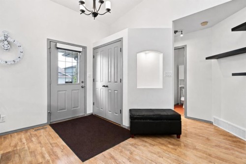 132 Downing Close, Red Deer, AB - Indoor Photo Showing Other Room