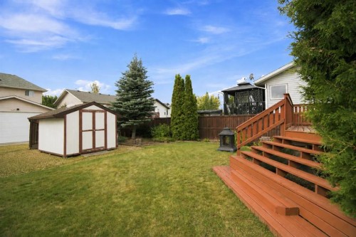 132 Downing Close, Red Deer, AB - Outdoor