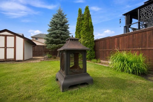 132 Downing Close, Red Deer, AB - Outdoor