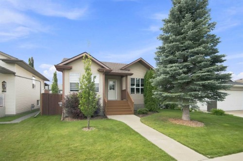 132 Downing Close, Red Deer, AB - Outdoor With Facade