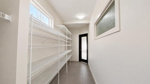 78 Cranarch View Se, Calgary, AB - Indoor