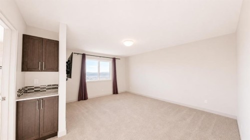 78 Cranarch View Se, Calgary, AB - Indoor Photo Showing Other Room