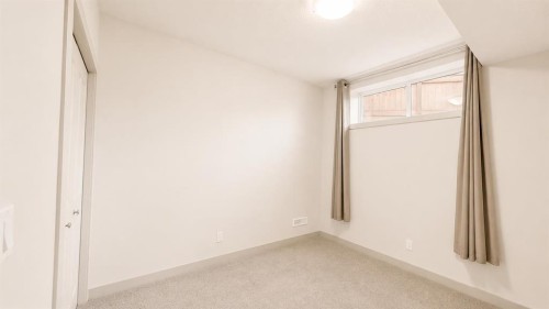 78 Cranarch View Se, Calgary, AB - Indoor Photo Showing Other Room