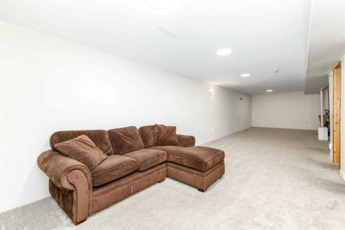 27 Martin Close, Red Deer, AB - Indoor