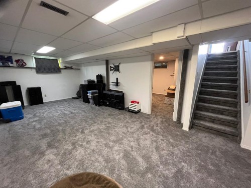 5512 45 Avenue, Drayton Valley, AB - Indoor Photo Showing Basement