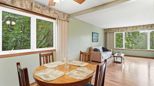 5107 58 Street, Camrose, AB - Indoor Photo Showing Dining Room