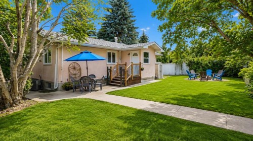 5107 58 Street, Camrose, AB - Outdoor