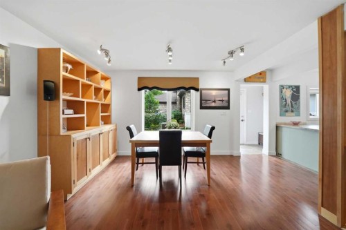 3742 44 Avenue, Red Deer, AB - Indoor Photo Showing Dining Room
