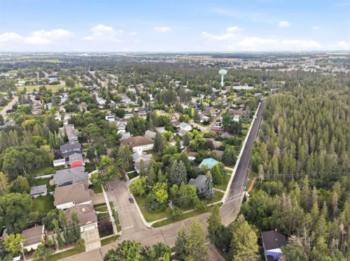 3742 44 Avenue, Red Deer, AB - Outdoor With View