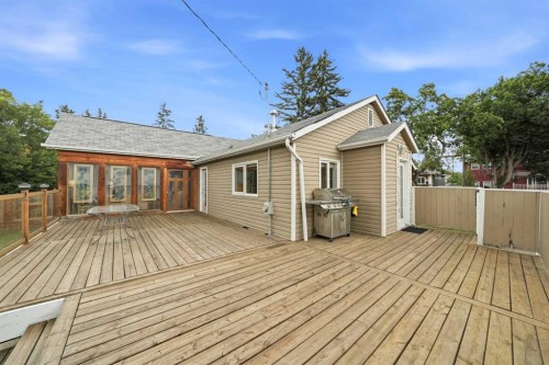 3742 44 Avenue, Red Deer, AB - Outdoor With Deck Patio Veranda With Exterior