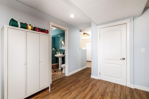 60 Gehrke Close, Red Deer, AB - Indoor Photo Showing Other Room