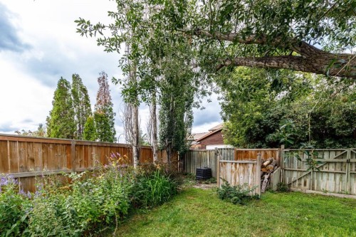 60 Gehrke Close, Red Deer, AB - Outdoor With Backyard