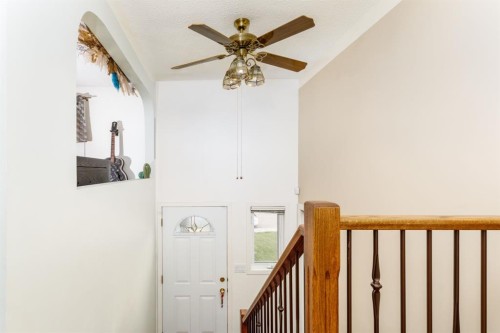 60 Gehrke Close, Red Deer, AB - Indoor Photo Showing Other Room