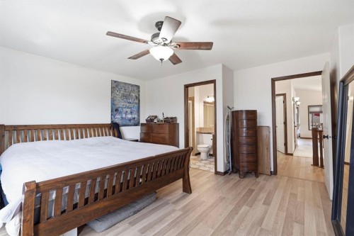 148 Vickers Close, Red Deer, AB - Indoor Photo Showing Bedroom