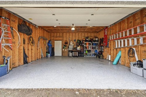 148 Vickers Close, Red Deer, AB - Indoor Photo Showing Garage