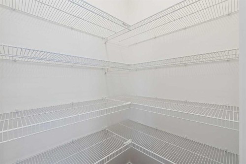 1030 Bayview Crescent Sw, Airdrie, AB - Indoor With Storage