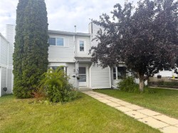 24 Ellenwood Drive Red Deer, AB T4R 2E3