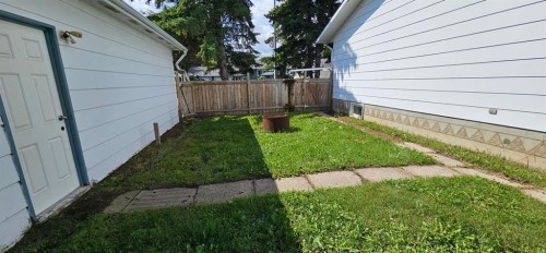 29 Northstar Drive, Lacombe, AB - Outdoor With Exterior