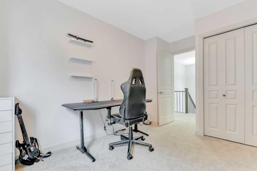 210 Viscount Drive, Red Deer, AB - Indoor Photo Showing Other Room