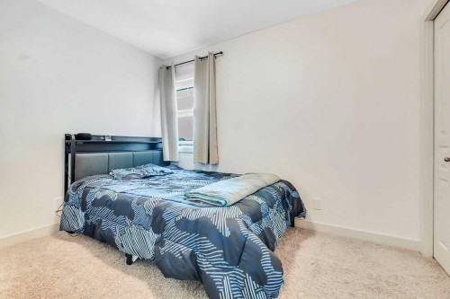 210 Viscount Drive, Red Deer, AB - Indoor Photo Showing Bedroom