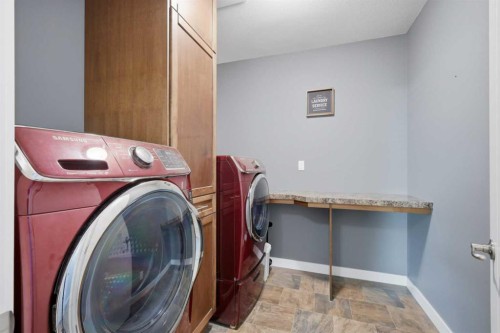 73 Lalor Drive, Red Deer, AB - Indoor Photo Showing Laundry Room