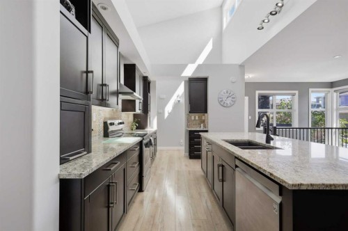 73 Lalor Drive, Red Deer, AB - Indoor Photo Showing Kitchen With Double Sink With Upgraded Kitchen