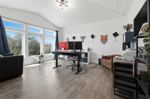35 Erica Drive, Lacombe, AB - Indoor