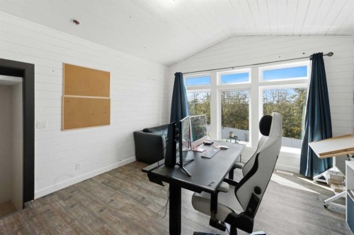 35 Erica Drive, Lacombe, AB - Indoor